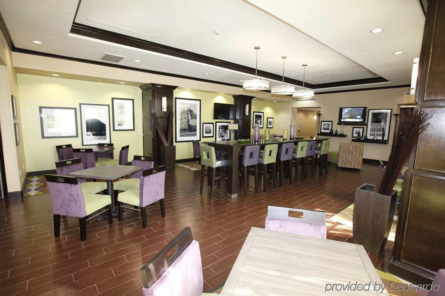 แฮมป์ตัน อินน์ บีวิลล์ Beeville ร้านอาหาร รูปภาพ